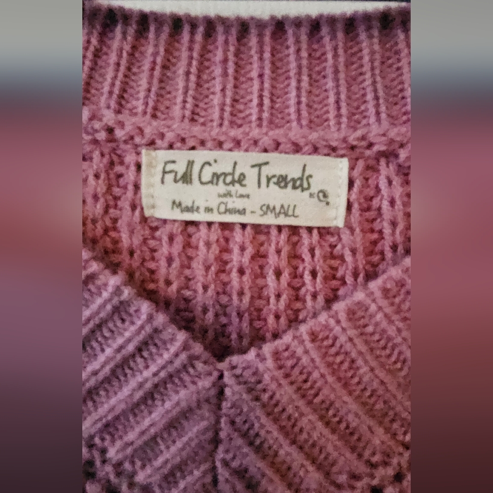 Sweater - Picture 3 of 3